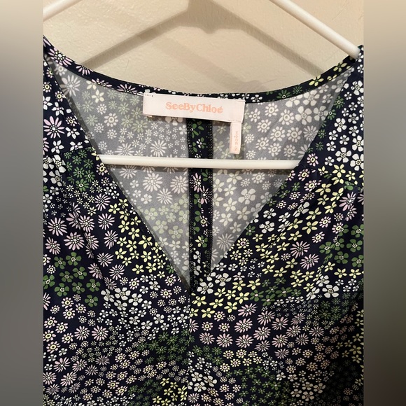 See by Chloe Floral V Neck Multicolor Shift Floral Dress - Picture 7 of 9
